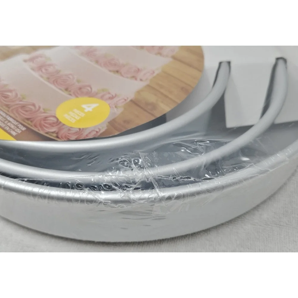 Wilton Performance Pans Aluminum 4-pc Round Cake Pan Set 6